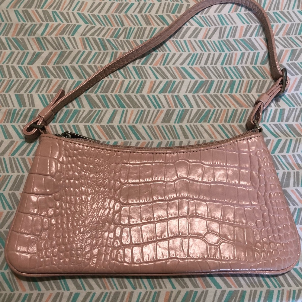Express soft pink purse